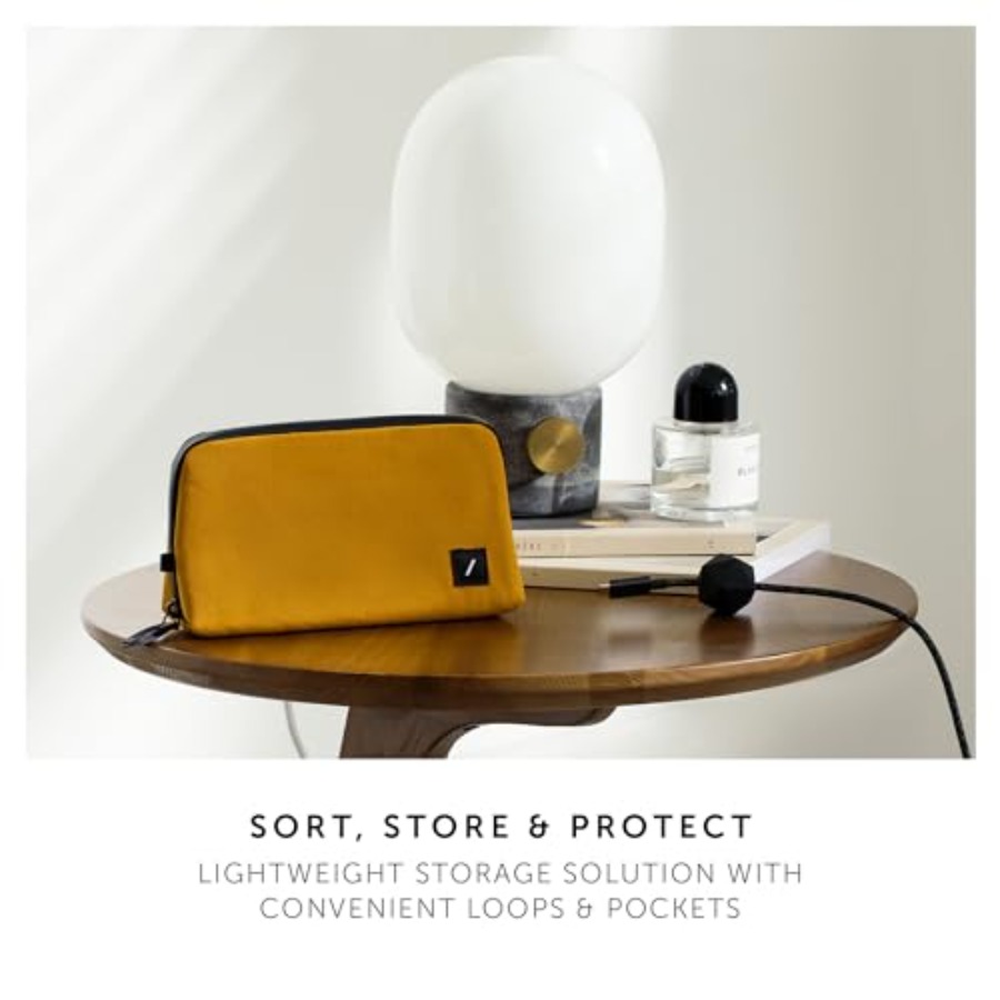 Stow Lite Organizer W.F.A Tech - огляд і ціна Tech Accessories Travel Organizer Pouch