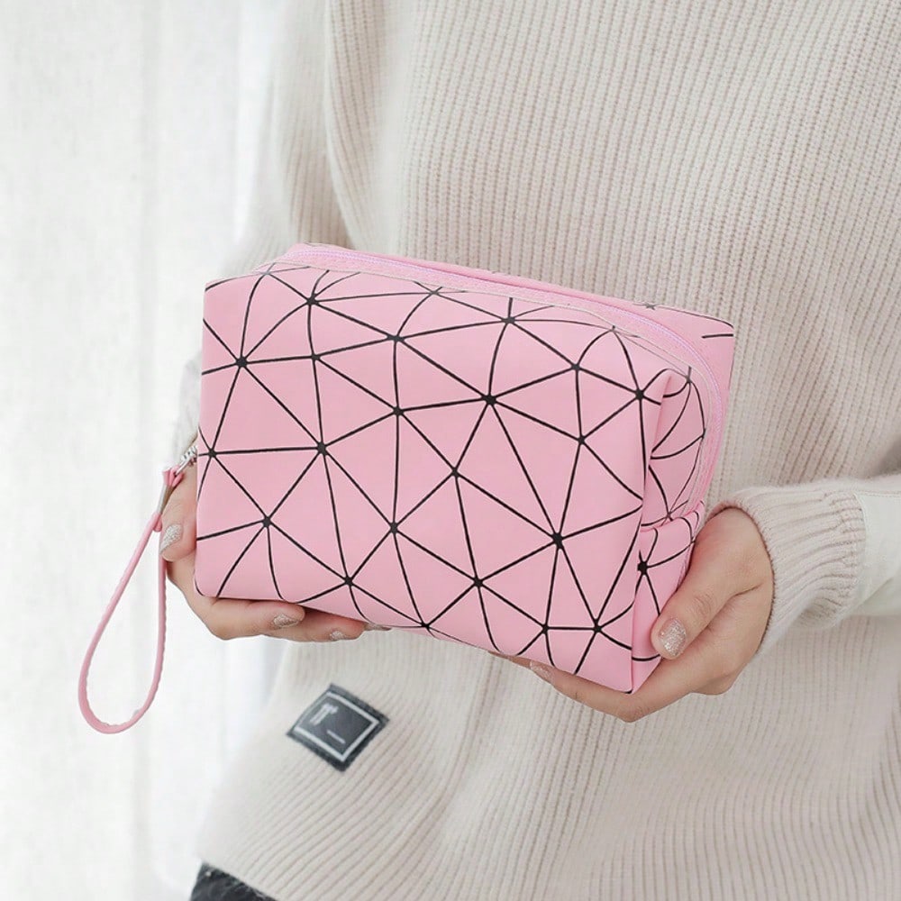 Geometric Luminous Makeup Bag  - огляд і ціна Tech Accessories Travel Organizer Pouch